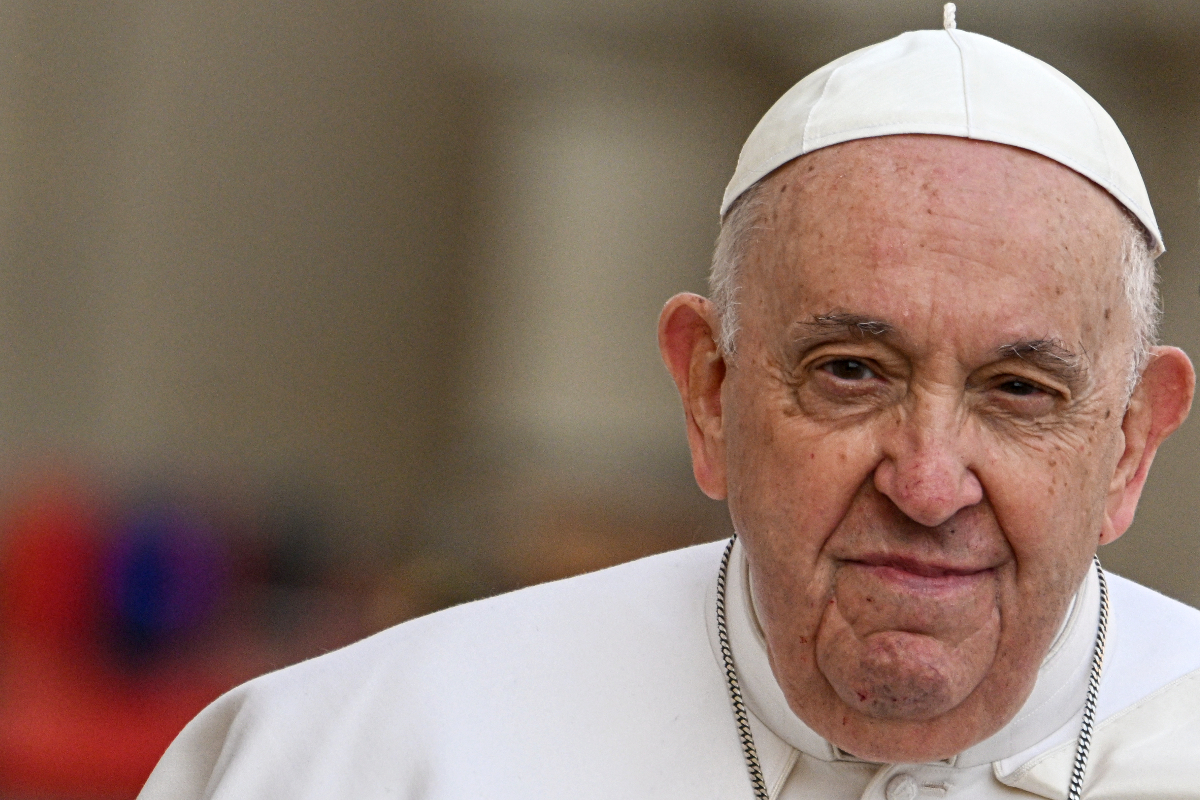 El papa Francisco confesó que no mira televisión desde hace más de 32 años. El sumo pontífice le hizo una promesa a la virgen del Carmen. 