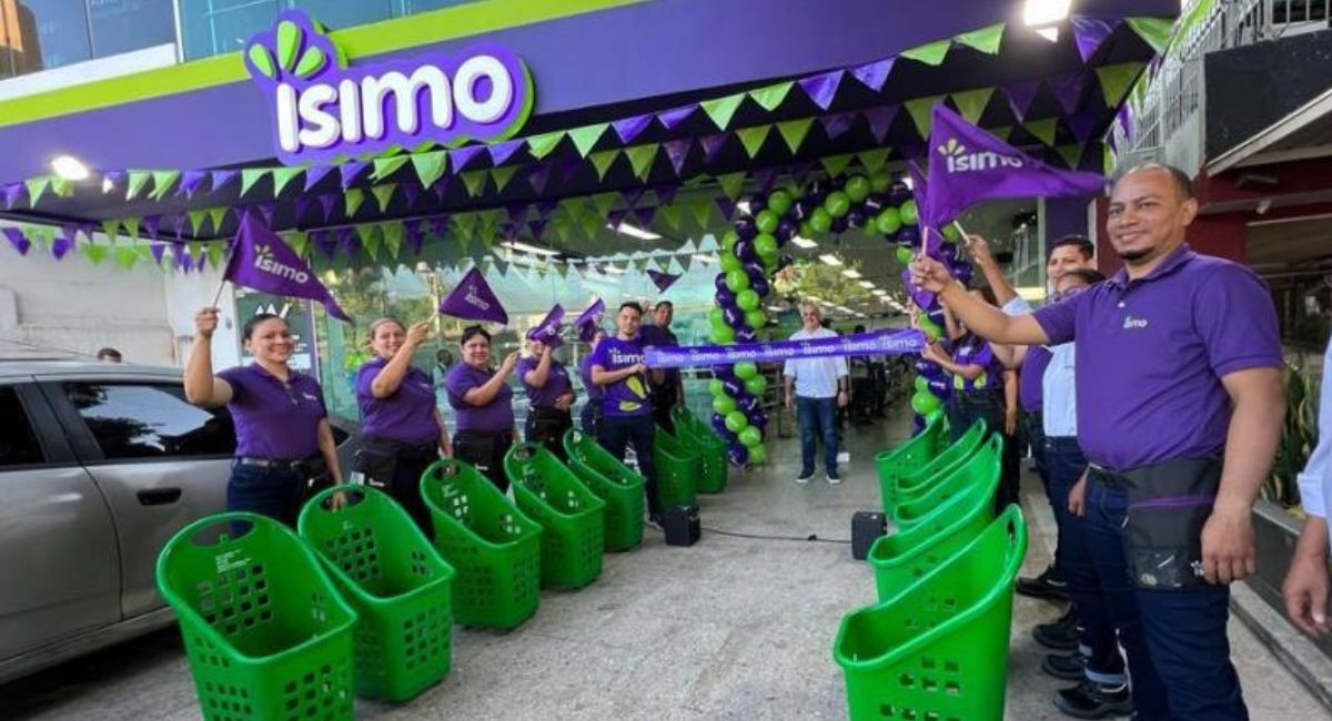 Tiendas Ísimo promete 3 cosas para ganar clientes en Colombia; trabajará con productos nacionales e internacionales