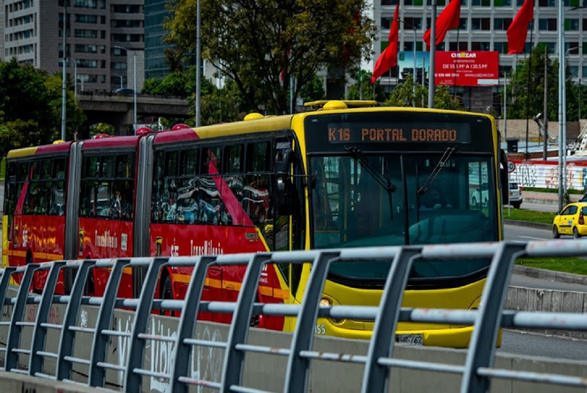 Transmilenio hoy cerró estaciones por fuga de gas en centro de ciudad