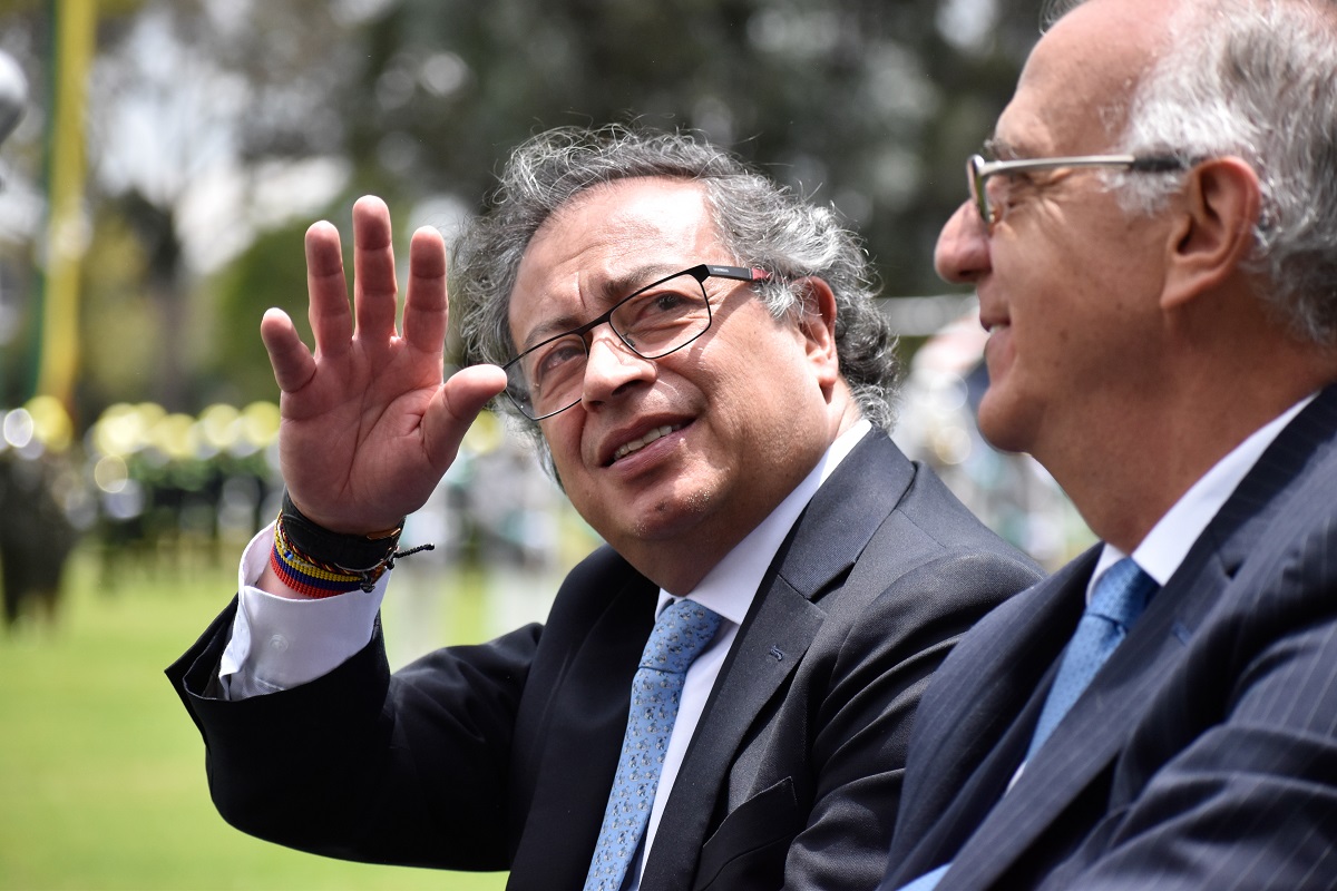 Gustavo Petro dijo que la legalización de las drogas terminaría automáticamente con la violencia en Colombia.