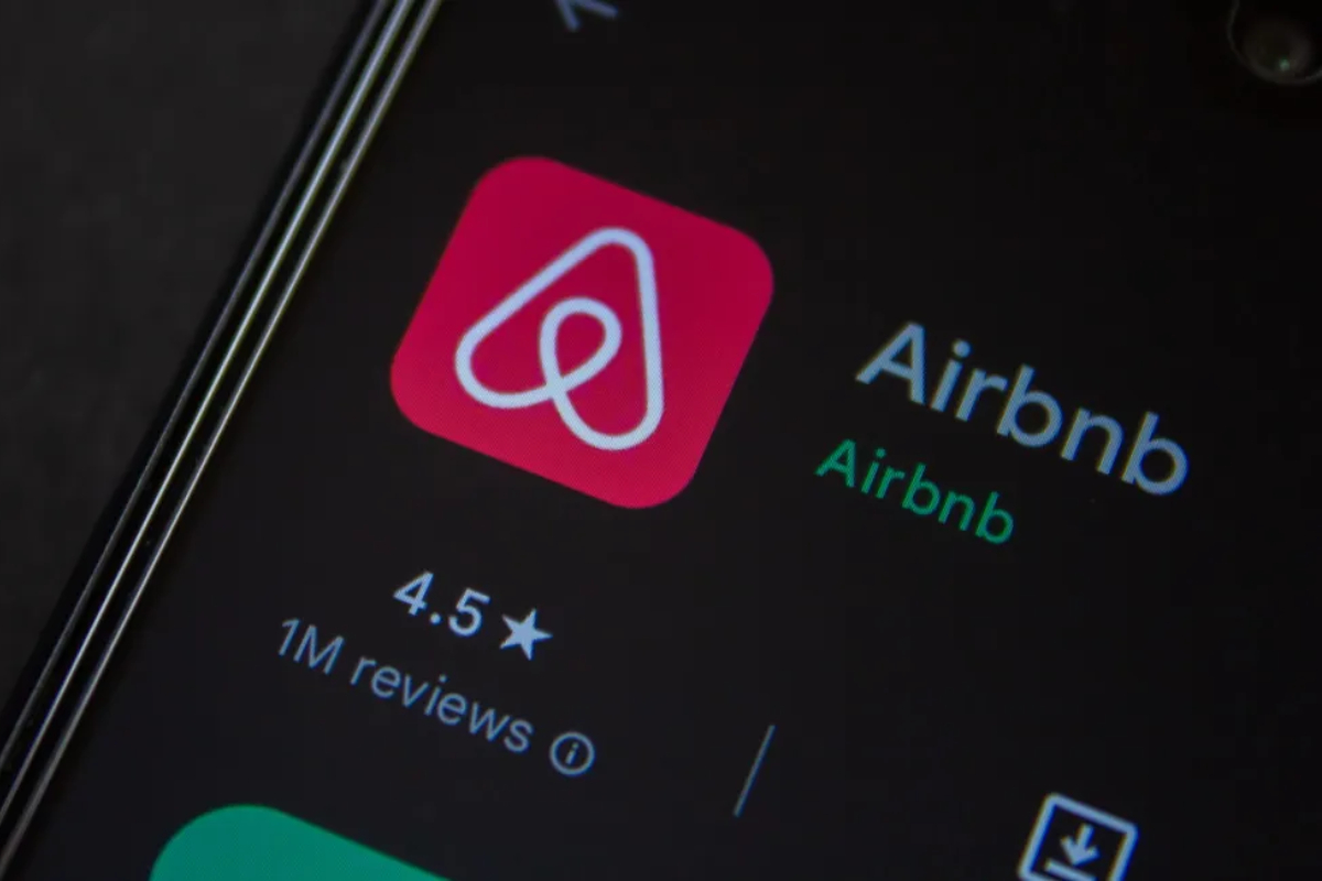 Propietarios de inmuebles en Airbnb confirmó que tienen un gran problema con la caída de las reservas en el último mes. 