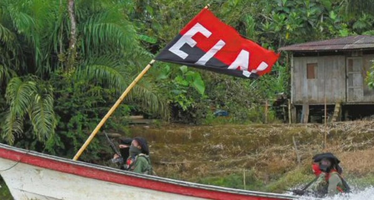Bandera del grupo armado Eln