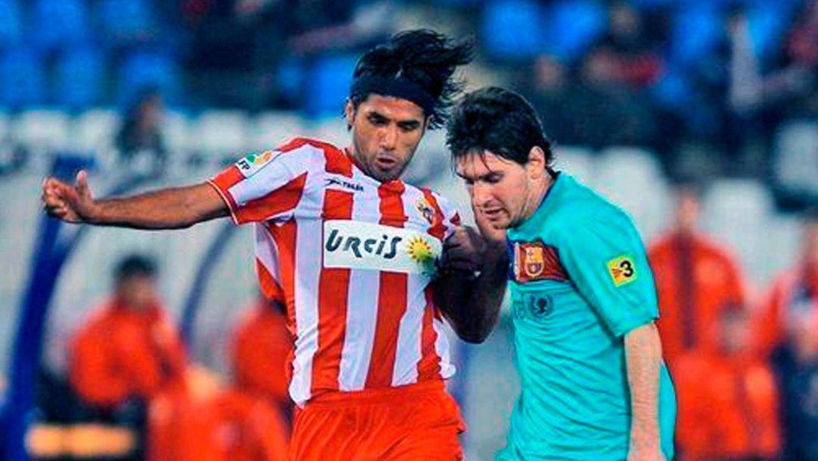 Fabián Vargas y Messi. En relación con historia del 2010.