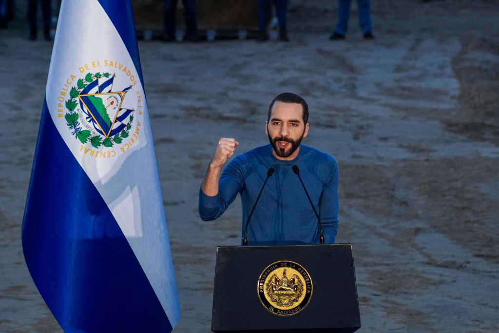 Nayib Bukele. En relación con salida de colombianos en El Salvador.