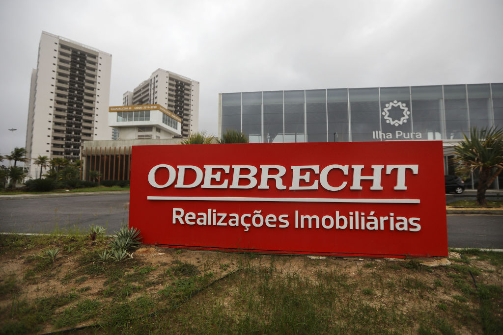 Exfuncionarios de Odebrecht reprochan imputación de cargos que hizo la Fiscalía