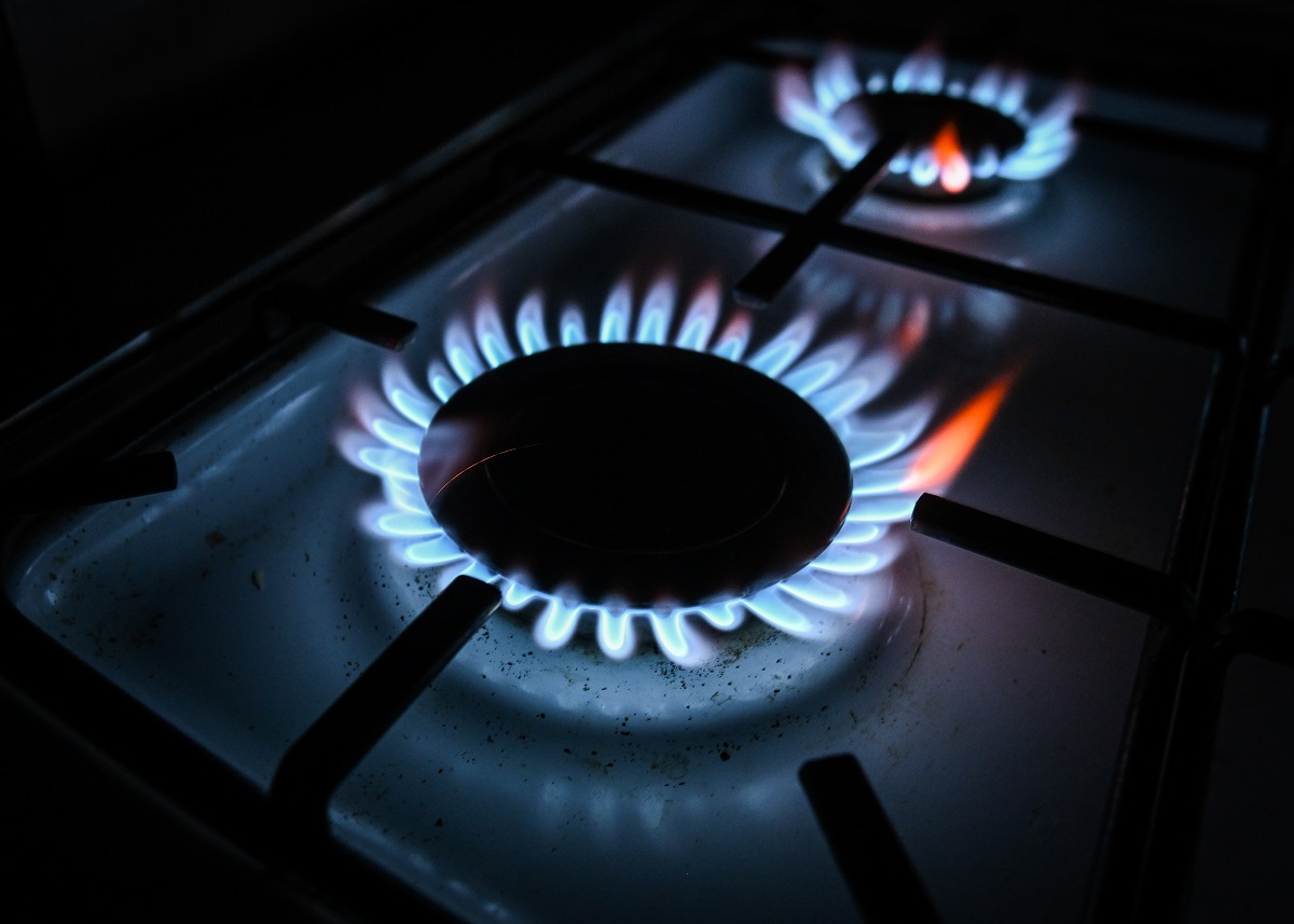 Asoenergías alerta sobre riesgo en sector productivo del país por restricciones del suministro de gas natural.