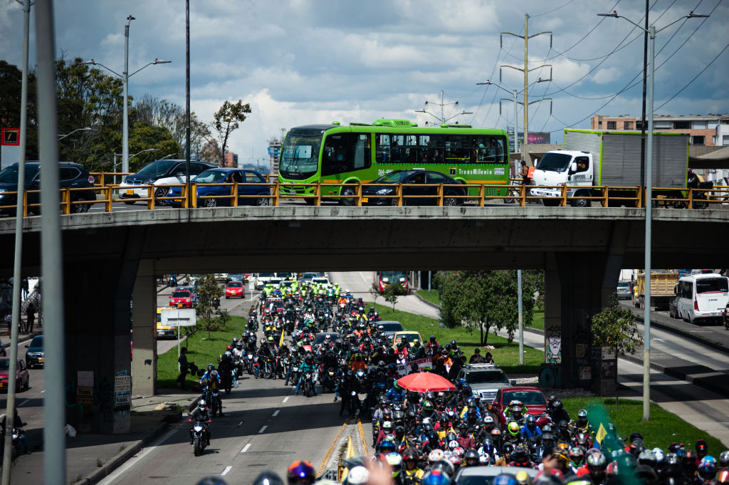 Bogotá: Runt dice cuántas motos venden por minuto en Bogotá y cuántas con Soat