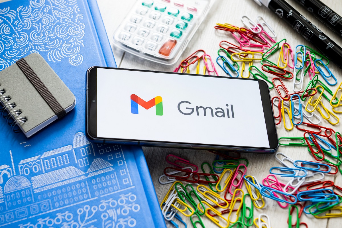 ¿Cómo activar la traducción de correos en mi cuenta de Gmail?