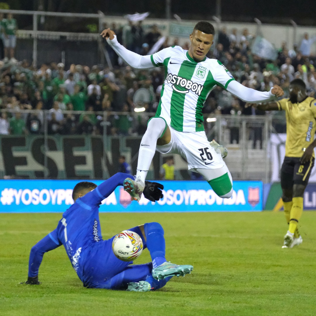 Escena del partido entre Nacional y Águilas Doradas este 30 de agosto.