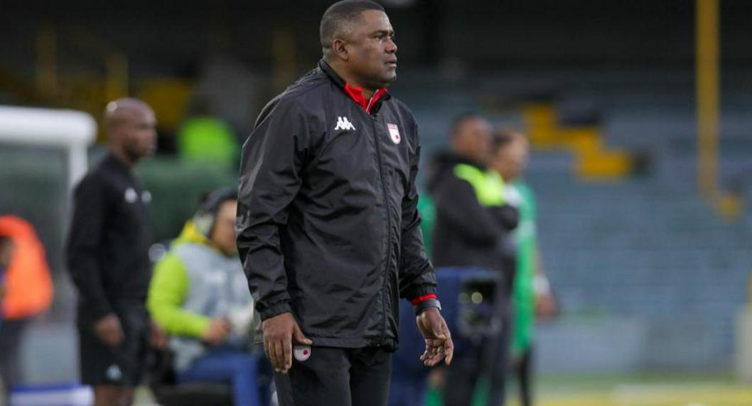 Hubert Bodhert, técnico de Santa Fe, que prepara tres cambios para partido contra Junior de Barranquilla.