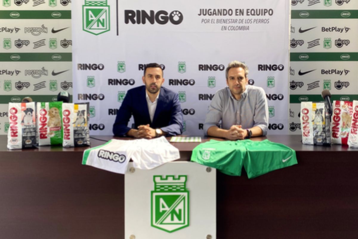 Atlético Nacional hará campaña de adopción de perros con sus hinchas