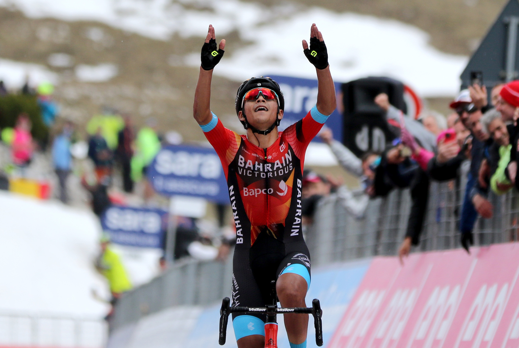 Santiago Buitrago se llevó la victoria en la etapa 15 de la Vuelta a España y consiguió el segundo triunfo para Colombia. 