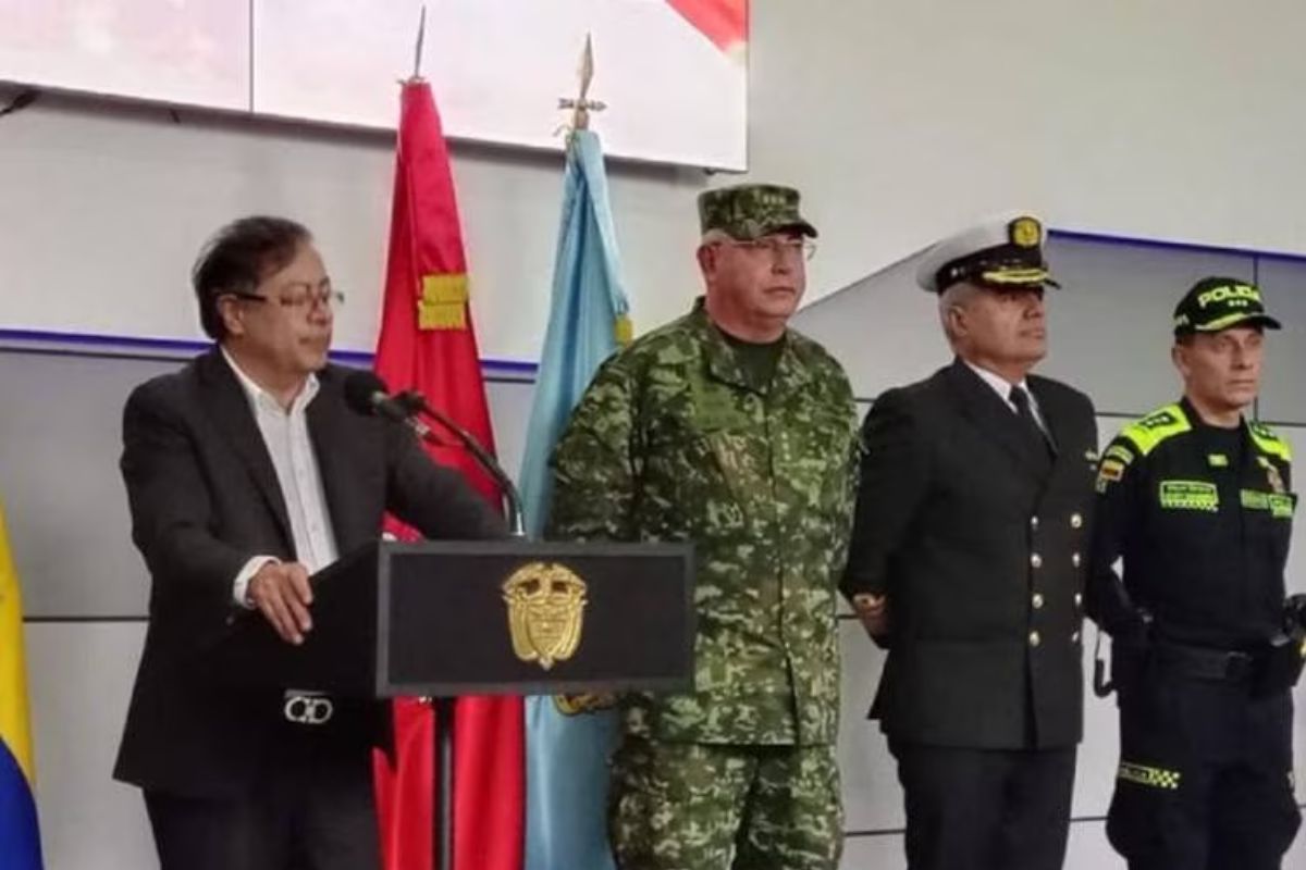 Comandante de FF.MM prohíbe a soldados grabar combates con celulares