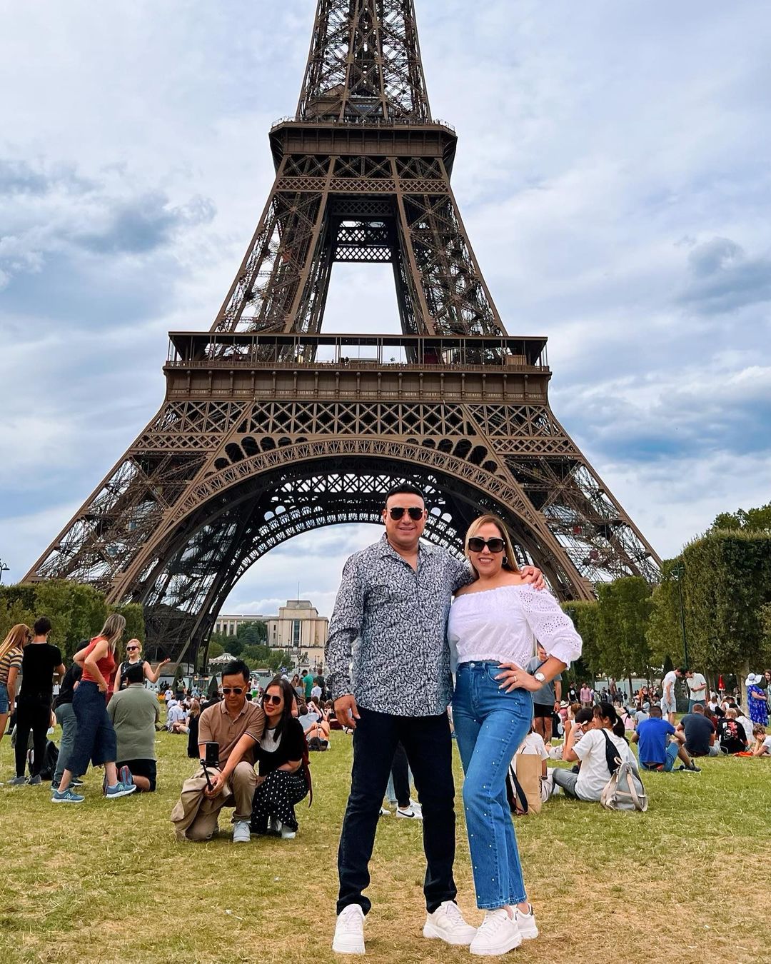 Roberto y Alejandra en París / Créditos: Instagram
