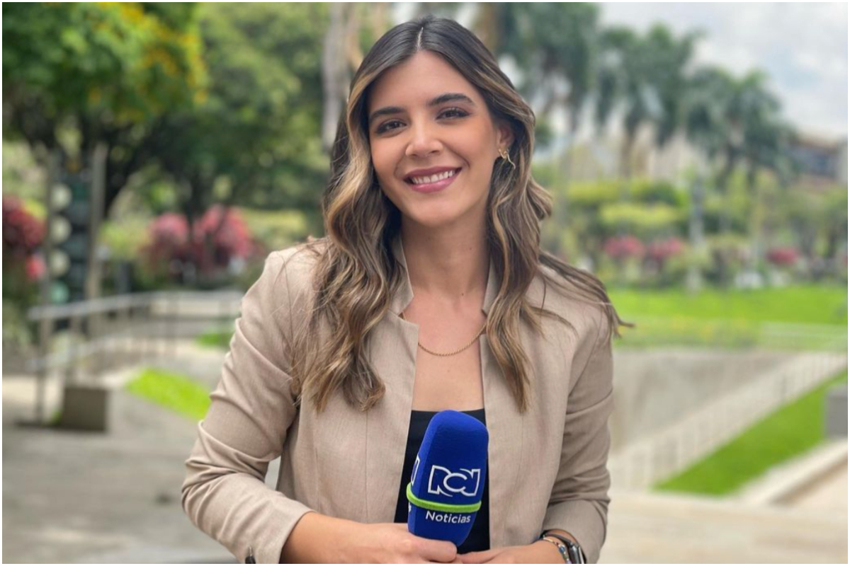 Presentadora de Noticias RCN, Isabella Atehortúa, contó TOC que tiene.
