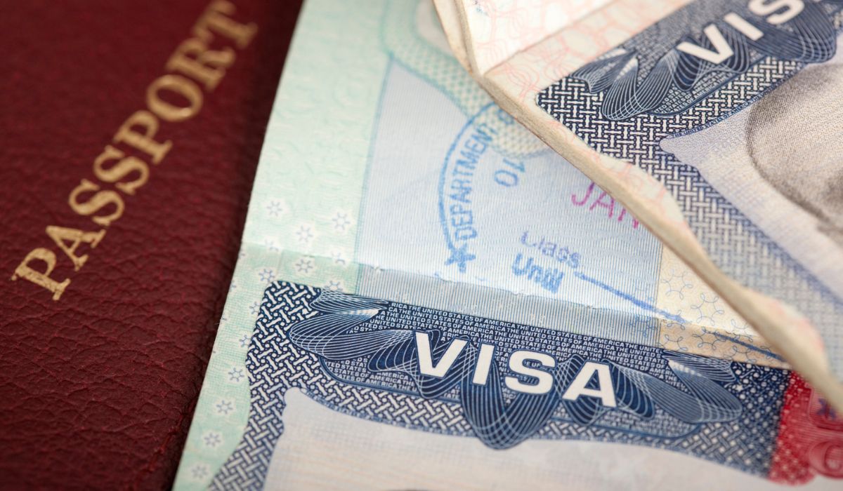 Cuántas veces puede entrar y salir de Estados Unidos con visa de turista
