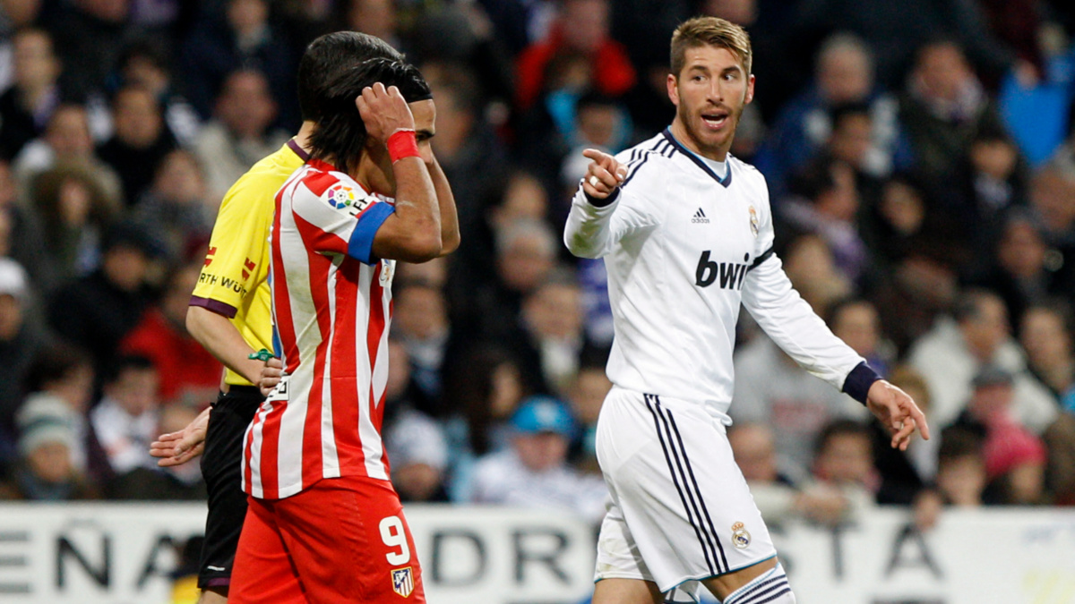 Sergio Ramos reaccionó como fanático al ver a Radamel Falcao y en redes elogian al colombiano.