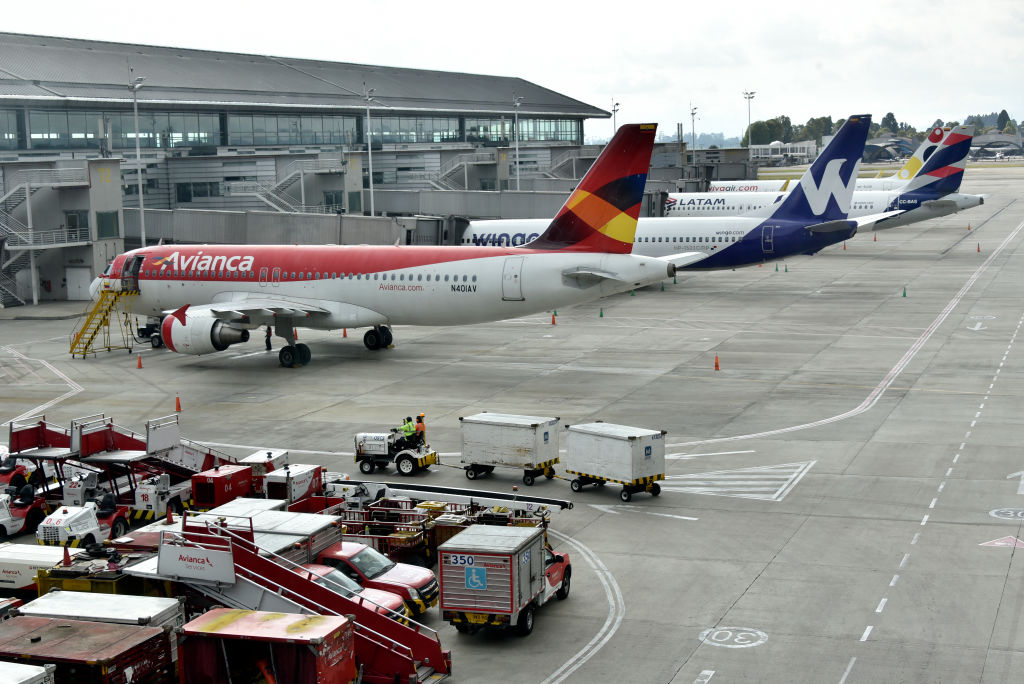 Air Europa sufrió ciberataque y pide a clientes que cancelen tarjetas de crédito