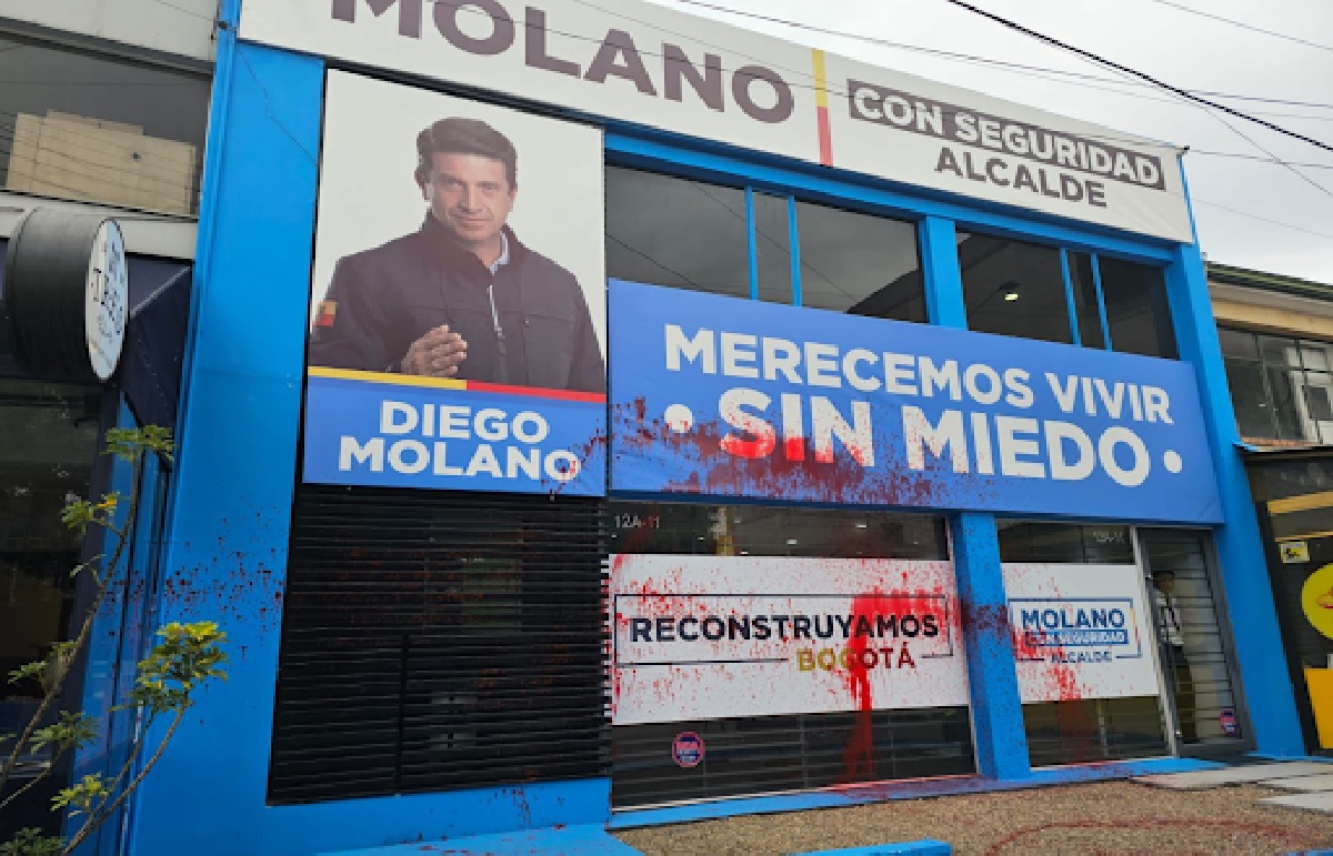 Sede de Diego Molano amaneció vandalizada; le echó la culpa a Petro y a Bolívar.