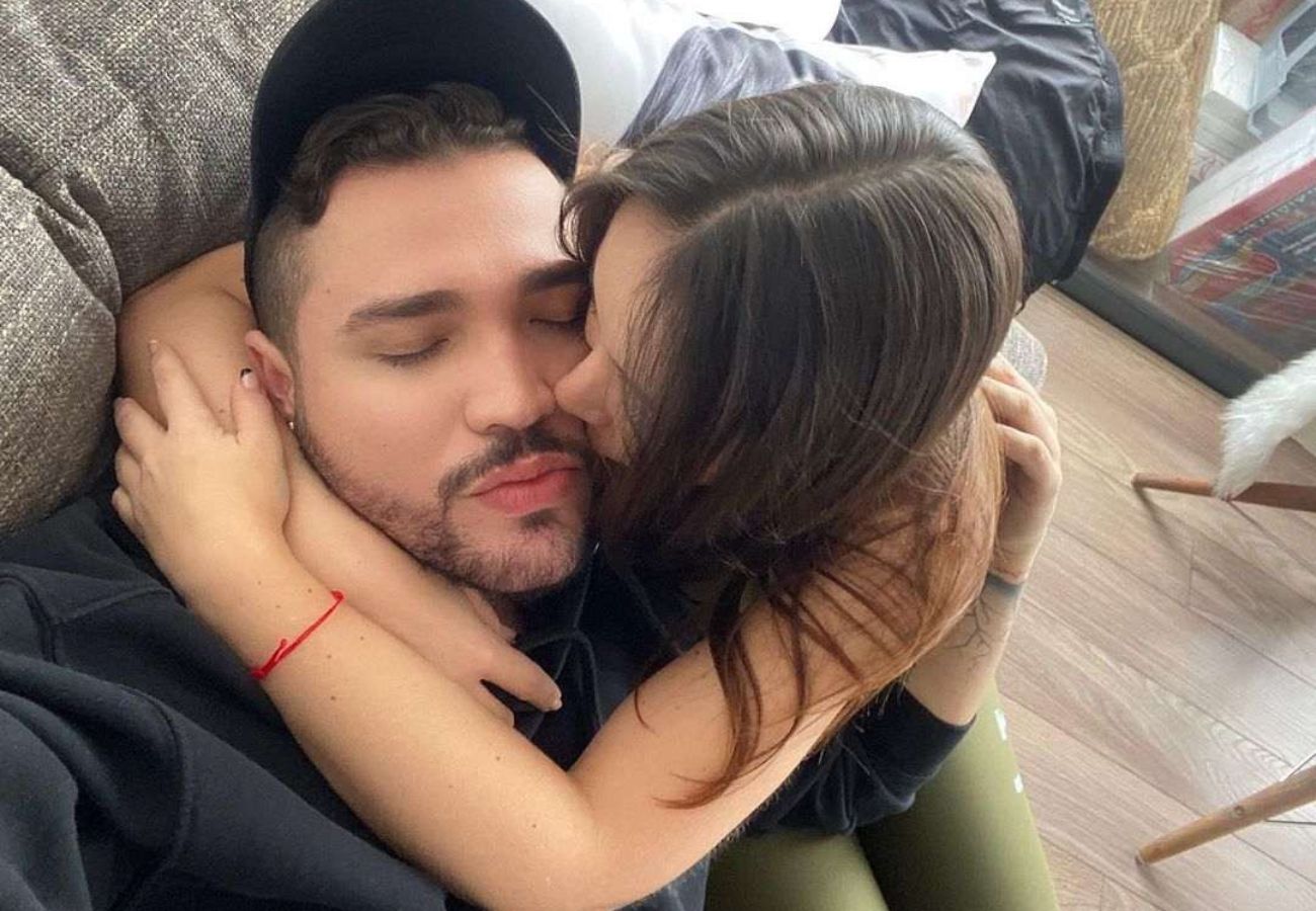 Paola Jara protagonizó amoroso momento en las redes sociales con las sobrinas de Jessi Uribe y le preguntan por qué no hace lo mismo con los hijos de él.