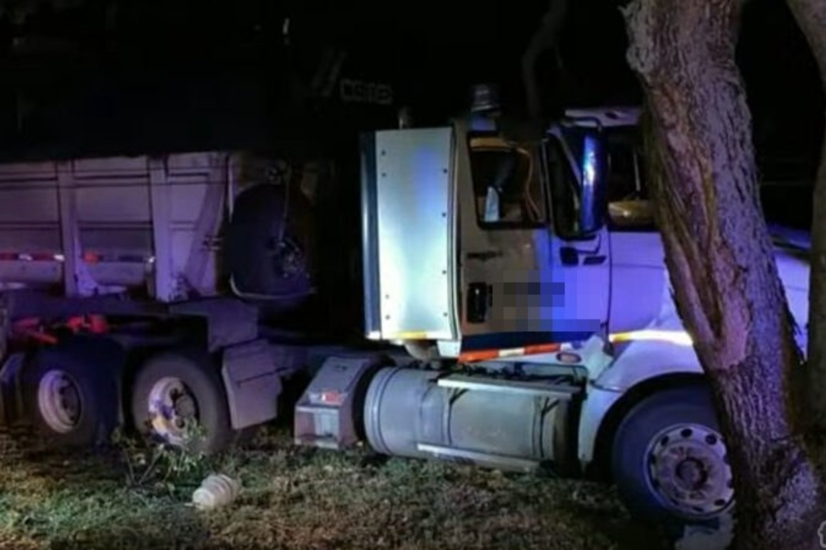 Camionero fue asesinado y robado en la vía Melgar-Flandes en Tolima. El conductor recibió varios disparos de dos delincuentes, que le hurtaron el celular. 
