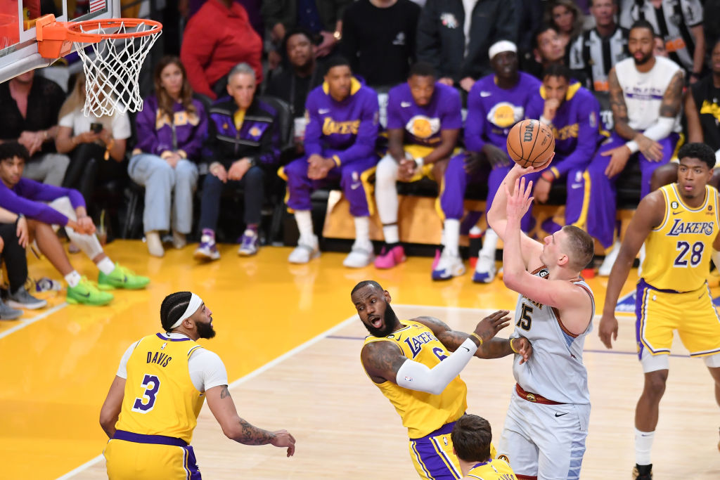 NBA vuelve el 24 de octubre con partidos como Lakers vs. Denver y Warriors vs. Suns.