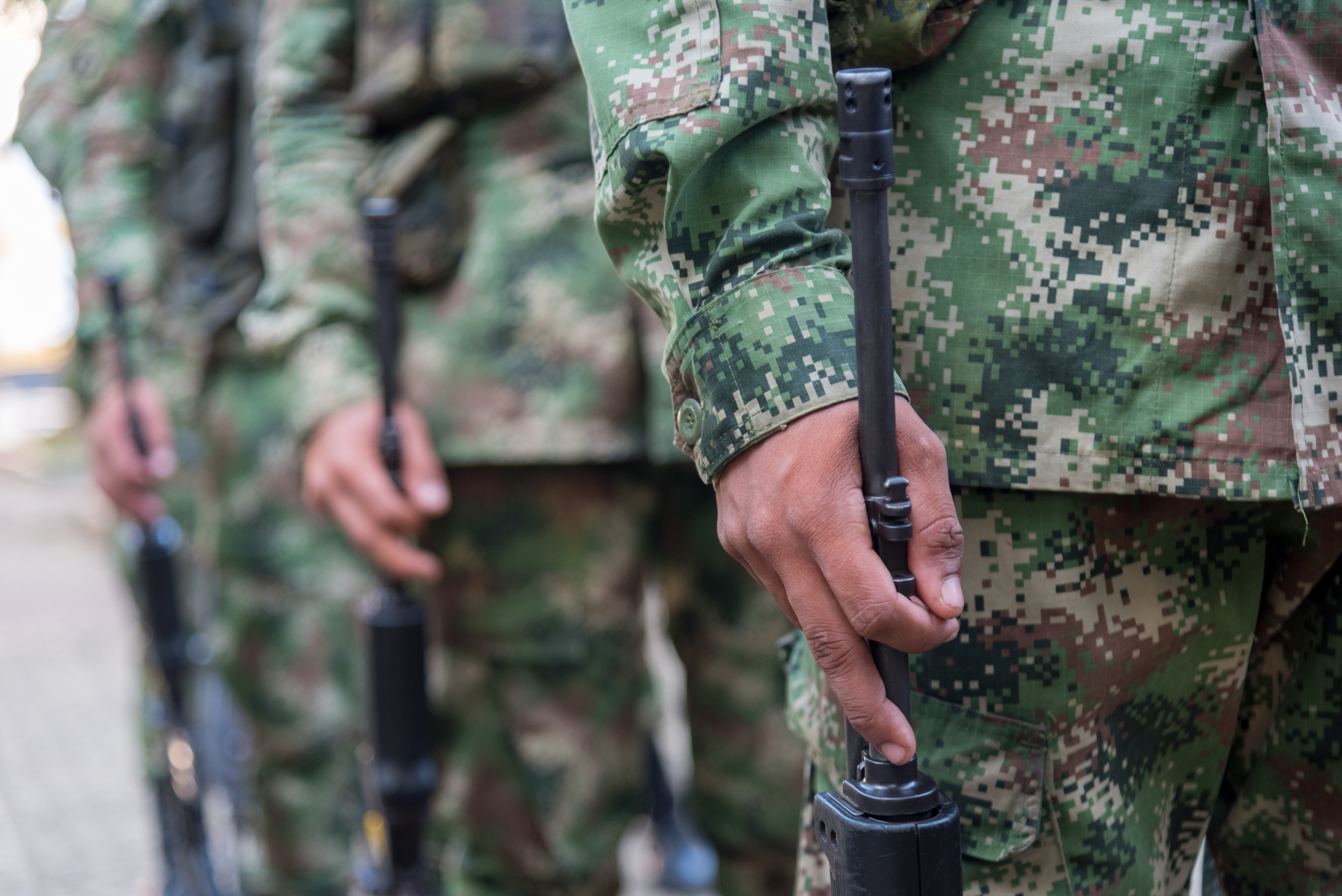 Intoxicación masiva en Escuela de Soldados del Ejército, revelaron resultados de pruebas coprológicas