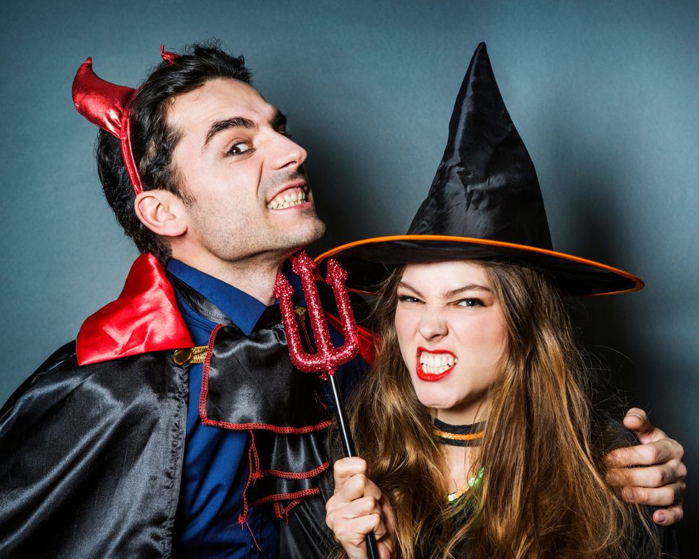Disfraces de Halloween en pareja: ideas creativas para brillar el 31 de octubre y robarse todas las miradas con 'looks' populares e icónicos.