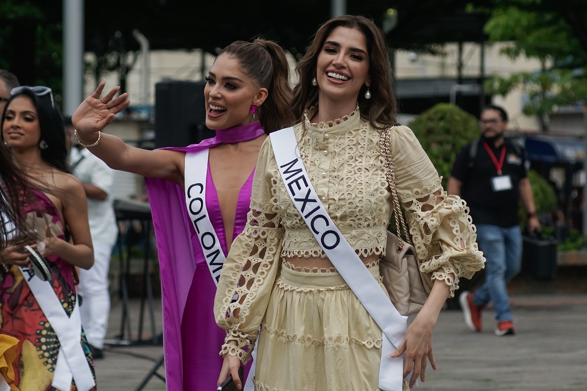 Miss Colombia y Miss México, en nota sobre cuánto vale ir a la coronación de Miss Universo
