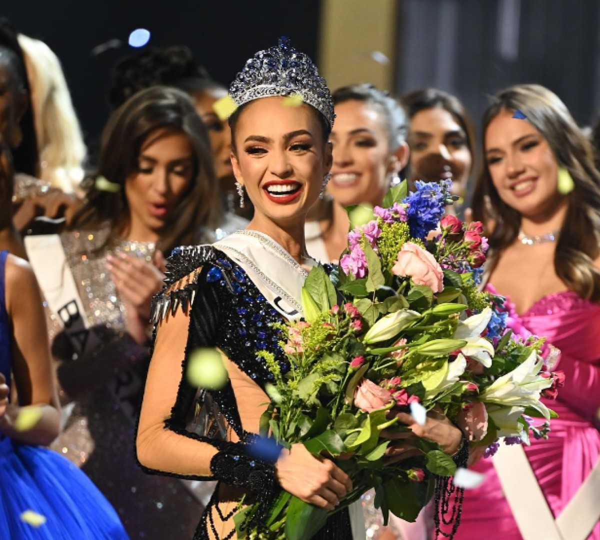 R'Bonney Gabriel, Miss Estados Unidos fue elegida Miss Universo 2022. 