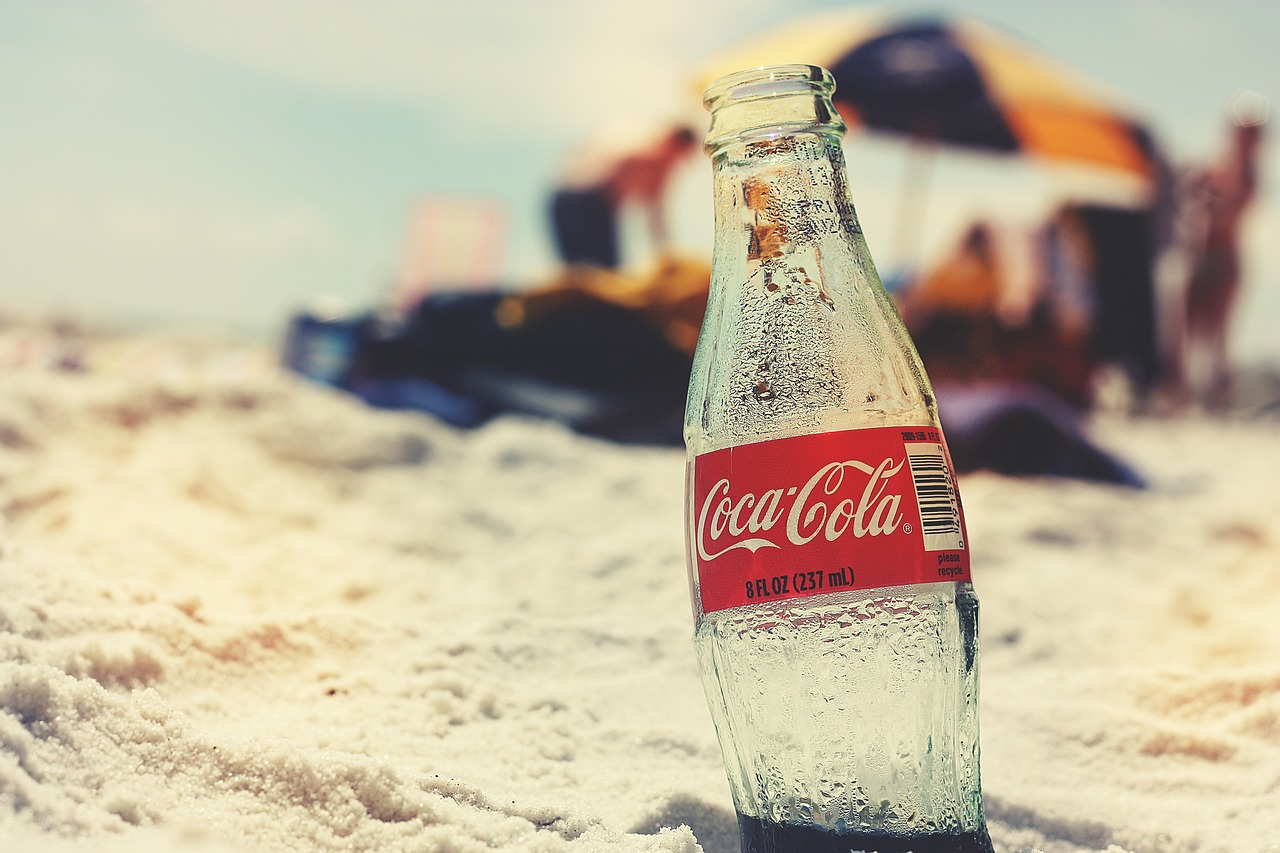 Coca-Cola que se enfría en segundos: así funciona el último invento de la empresa