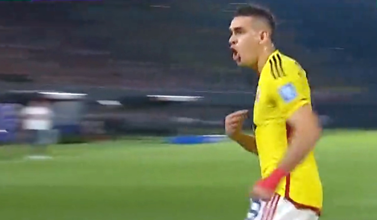 [Video] Colombia vacunó a Paraguay temprano y Santos Borré salió a cobrar por el gol