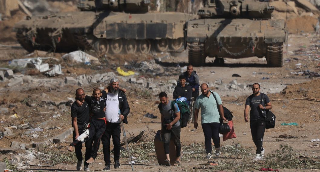 En Gaza liberan rehenes de Hamás, en medio de conflicto entre Israel y Palestina