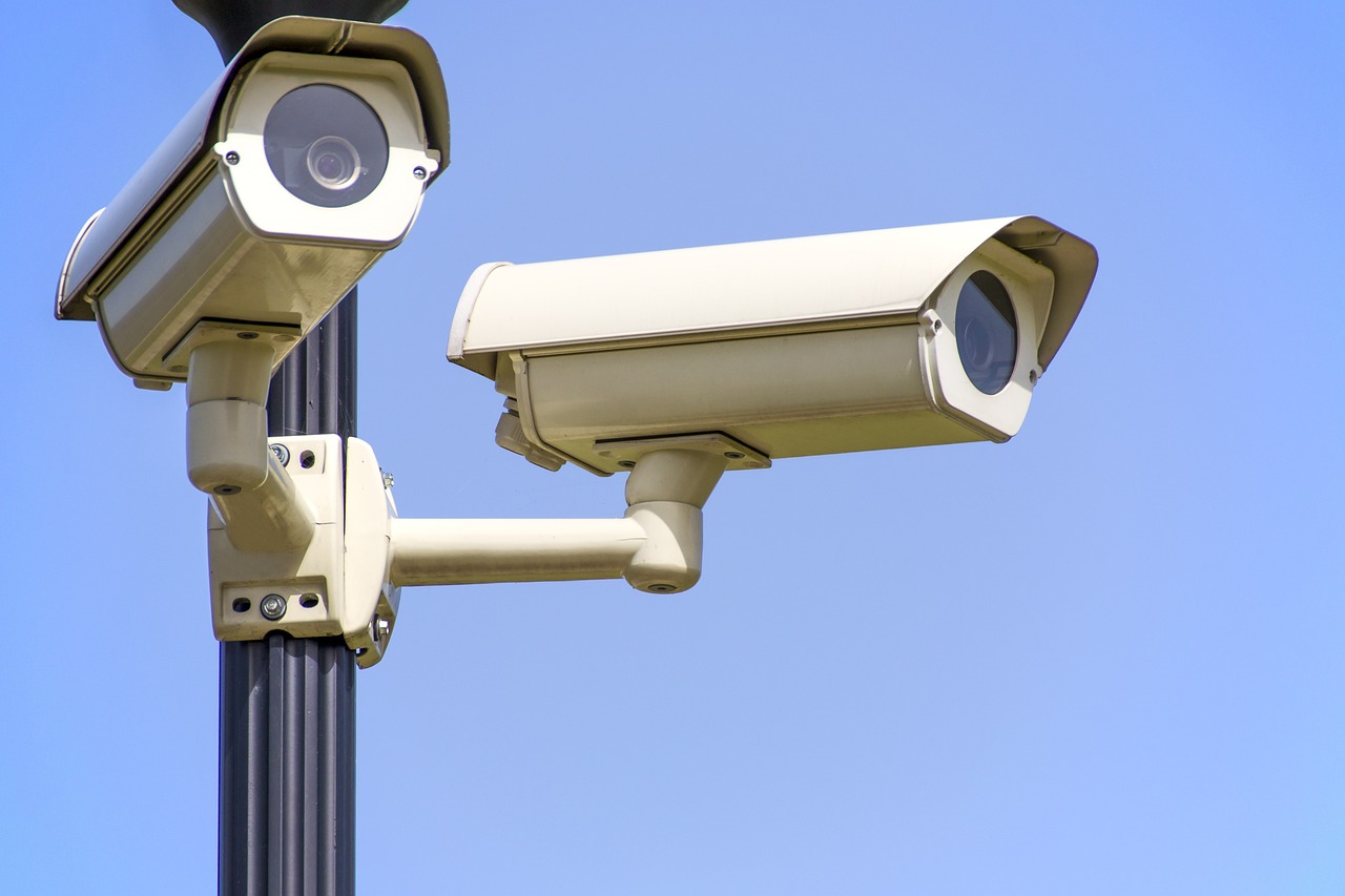 Lista de 6 infracciones que detectan las cámaras de fotomultas en Colombia