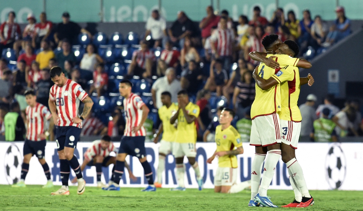 Revelación de Selección Colombia comenzó como delantero y ahora es defensor titular