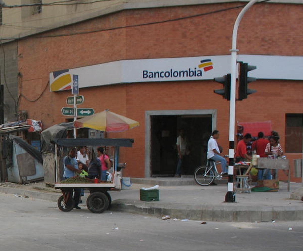 Bancolombia, en nota sobre días que no tendrá servicio