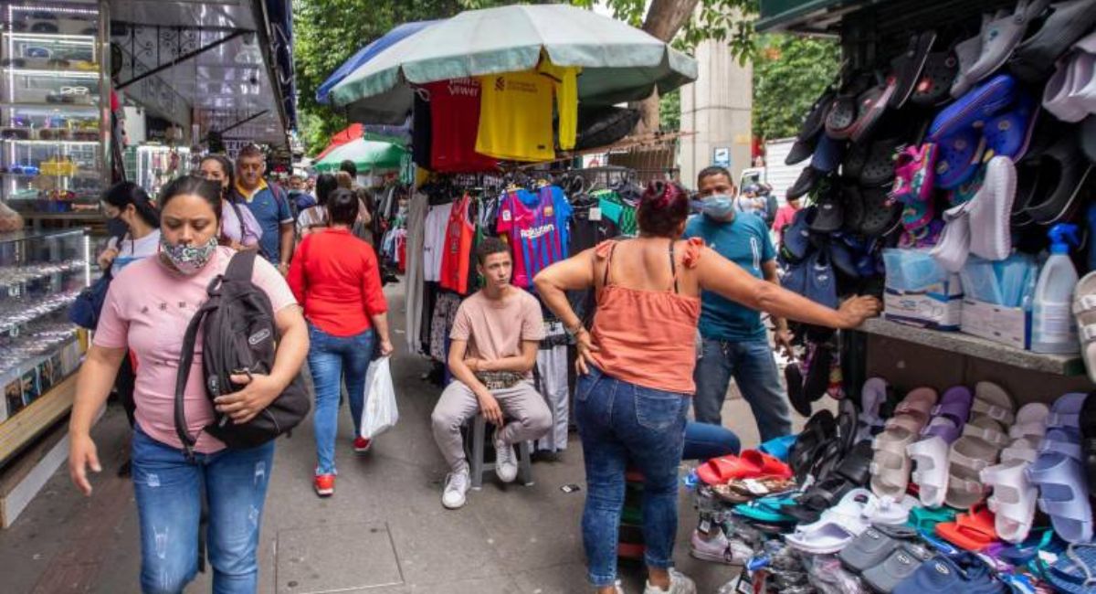 Gobierno de Colombia lanzó créditos de hasta $ 4 millones para trabajadores informales del país o independientes y de esta manera evitar el gota a gota.