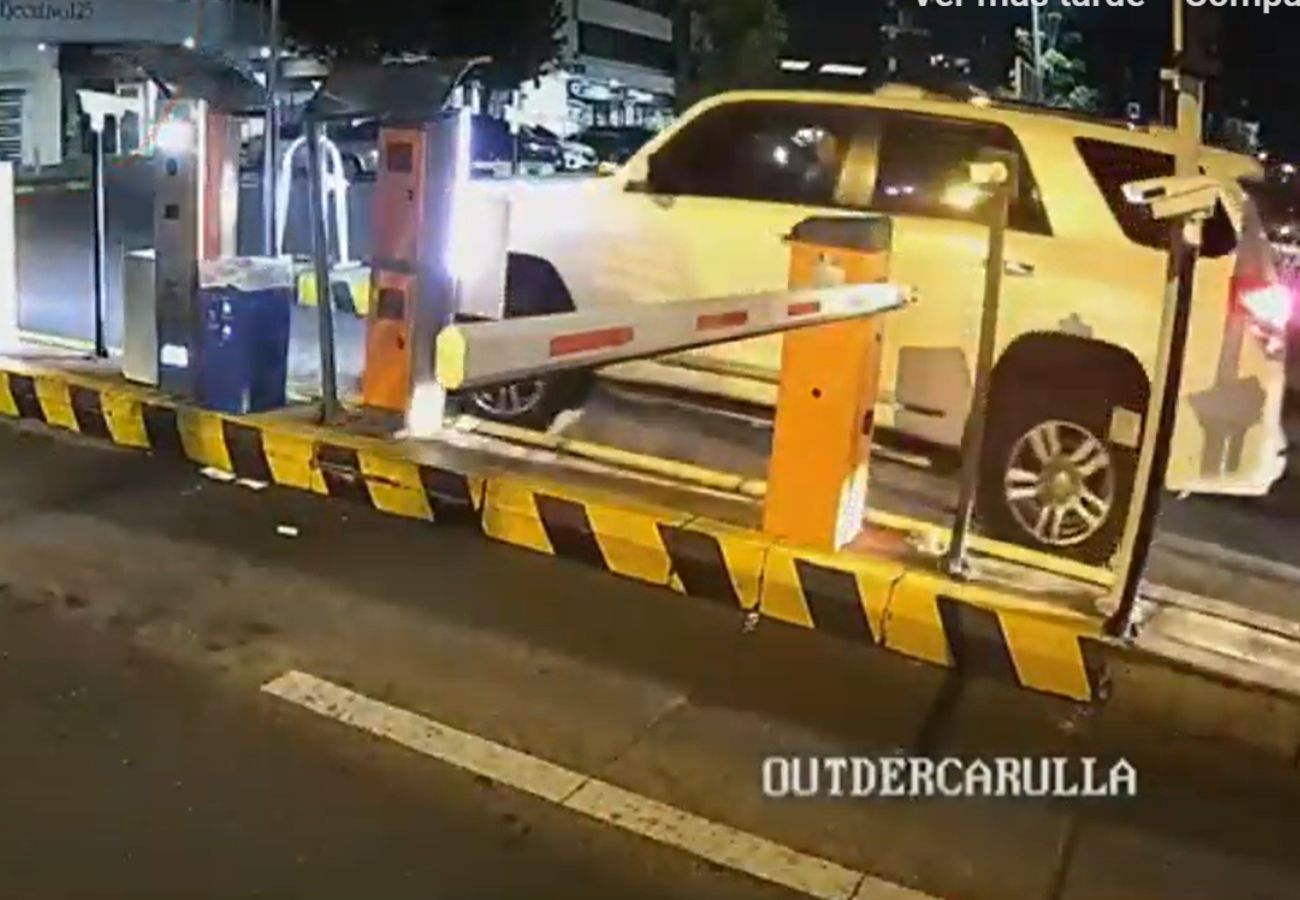 Noticias Bogotá hoy: mujer le robaron su camioneta en valet parking en el parqueadero cercano al restaurante Full 80´s del norte de la ciudad.