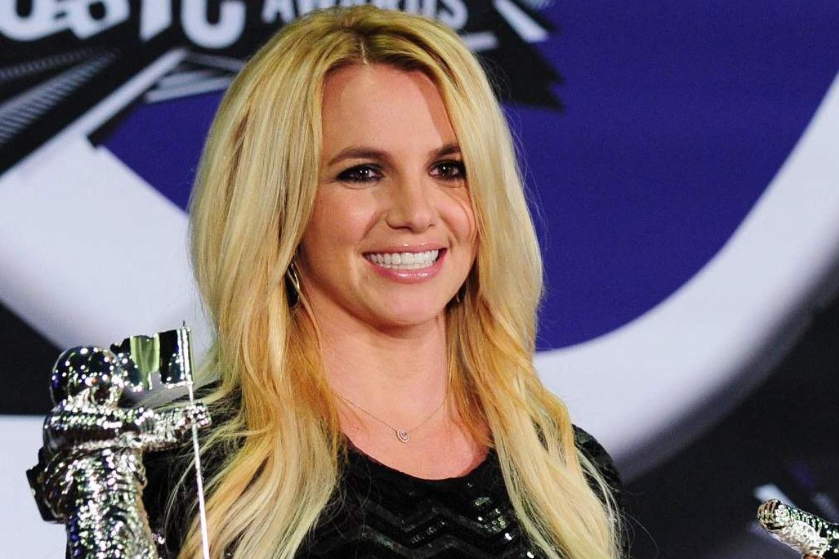 Britney Spears asegura que nunca regresará a la industria musical como cantante y seguirá escribiendo canciones.