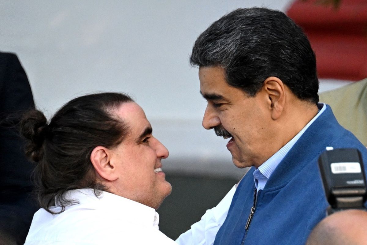 Foto de Nicolás Maduro y  Álex Saab, por su nombramiento en cargo en Venezuela