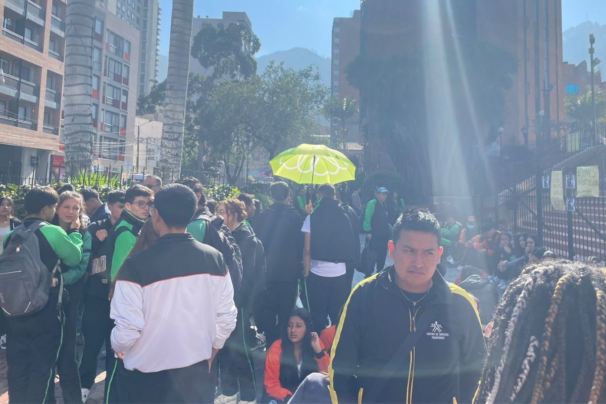 Foto de protestas del Sena en calle 57 de Bogotá