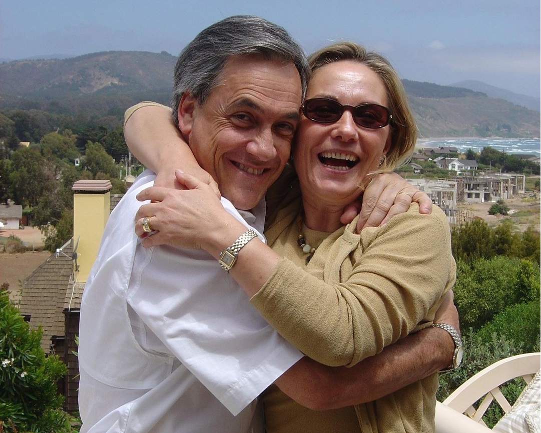 El fallecido expresidente chileno Sebastián Piñera y su esposa, Cecilia Morel.