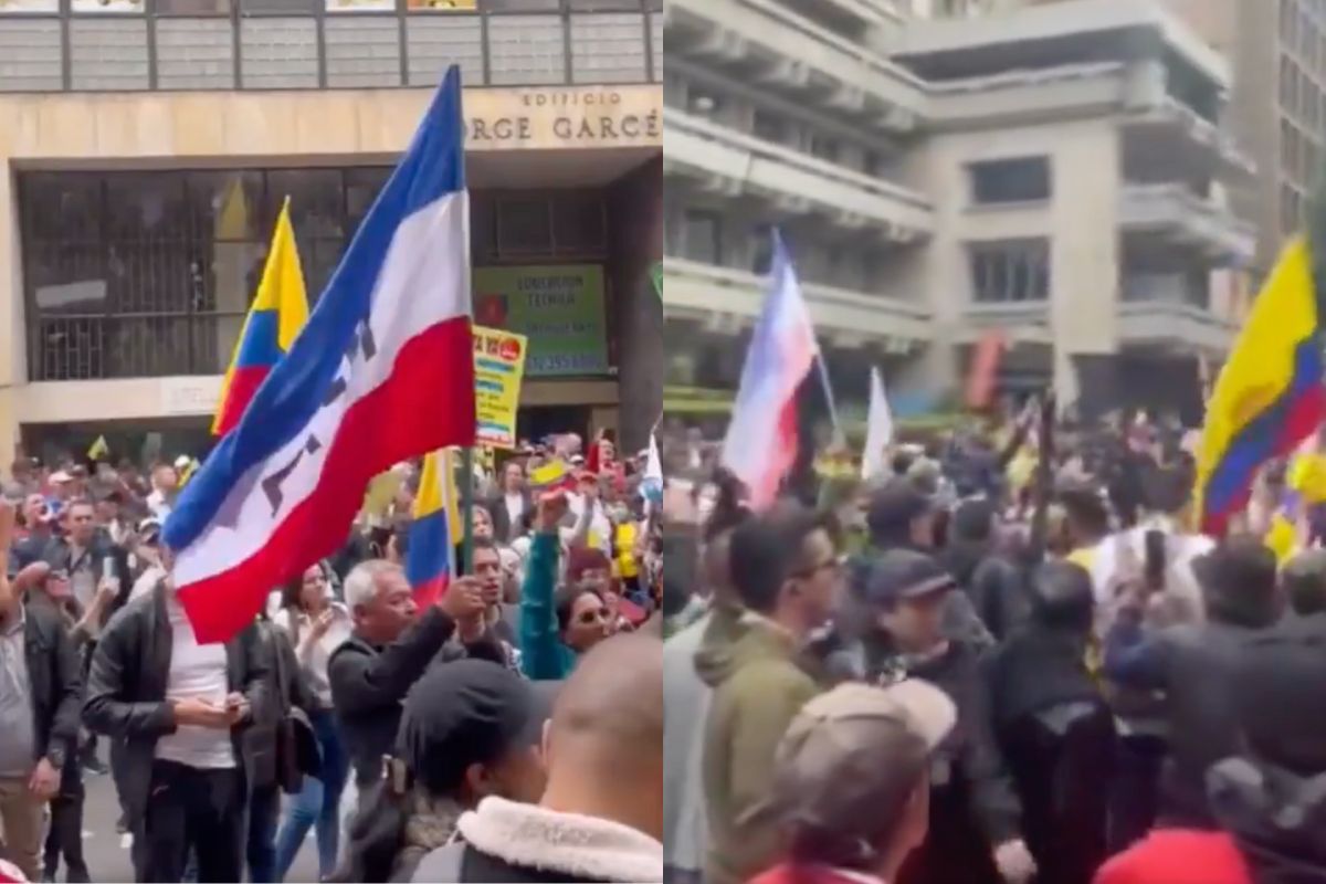 Foto de protestas en Bogotá en Palacio de Justicia
