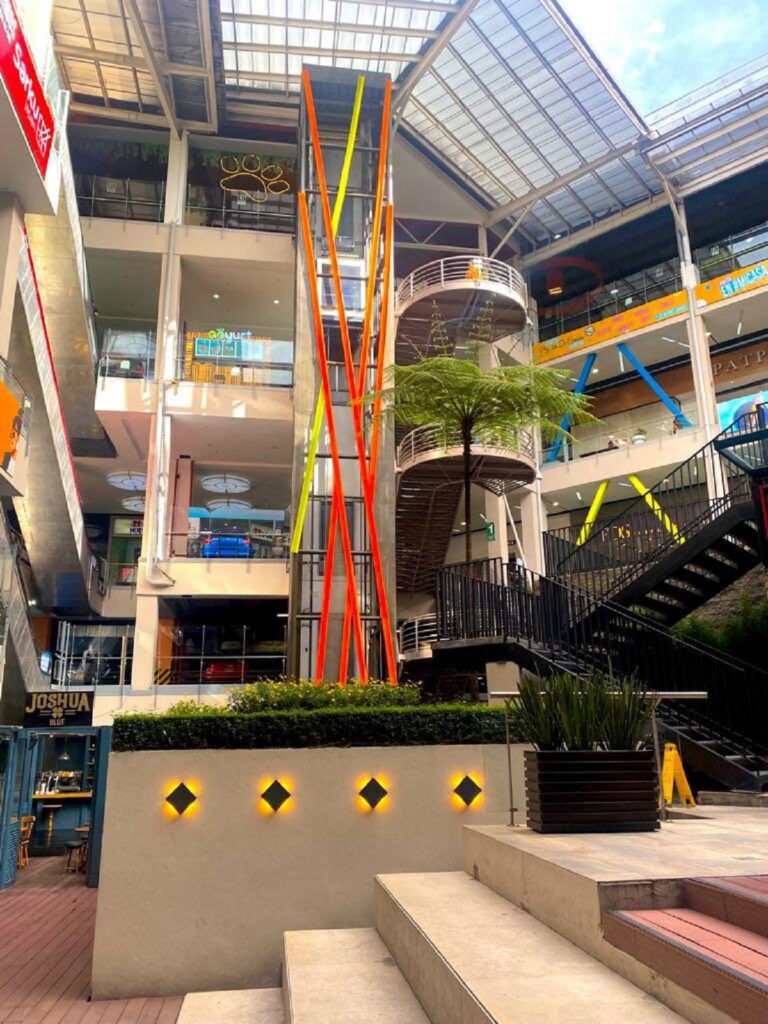 Centro comercial Portal 80 Bogotá / foto: captura de redes sociales (X): @Portal_80