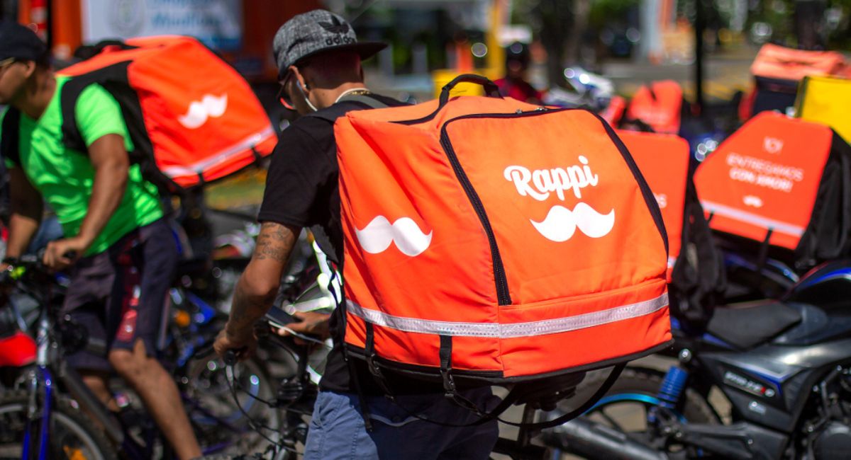 Rappi, plataforma de domicilios en Colombia, llegó a un acuerdo con sus rappitenderos y definió las tarifas que les pagará por cada entrega.