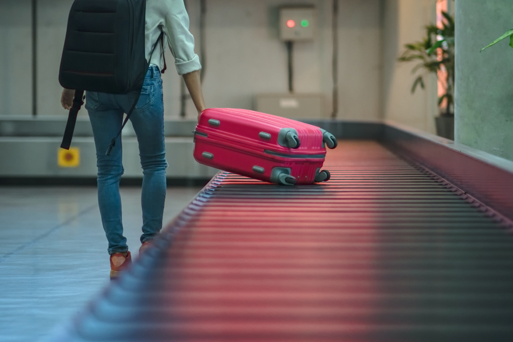 Inspección de equipaje de bodega en aerolíneas en Colombia