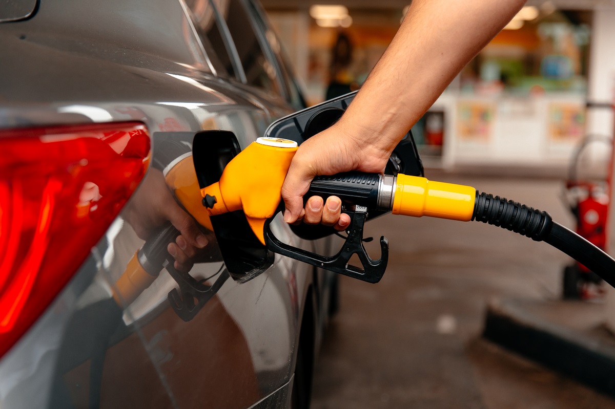 Precio gasolina en Colombia y ciudades con galón a menos de $ 14.000 ahora