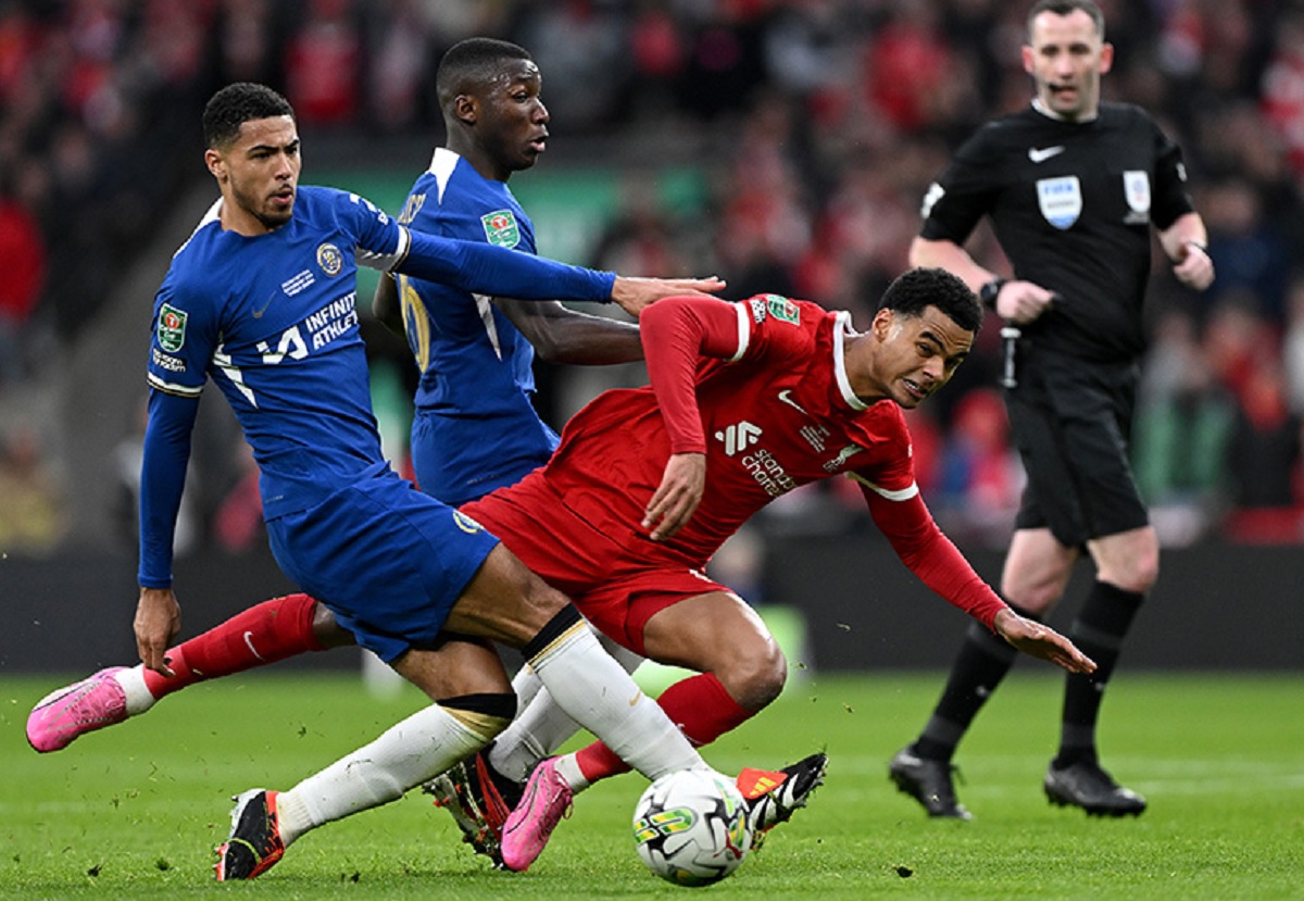 Liverpool vs. Chelsea en vivo: club de Luis Díaz con gol anulado insólito