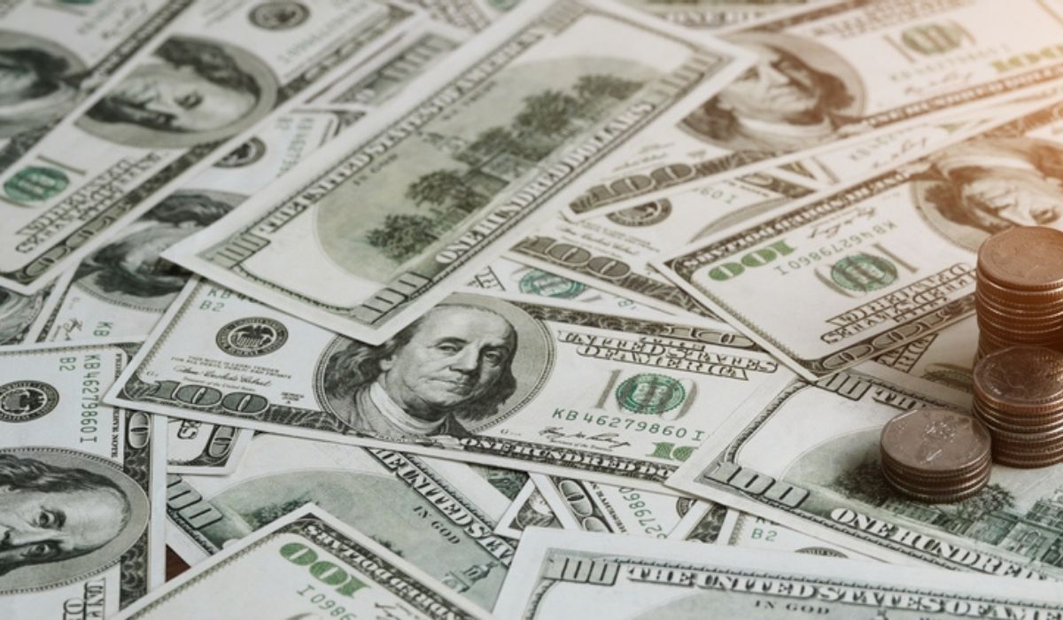 Dólar hoy: TRM abrió al alza y precio sigue lejos de $3.950 para compradores