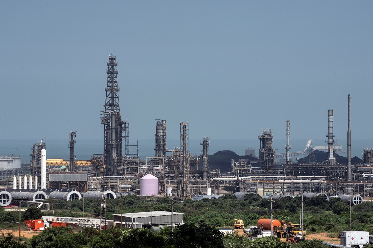 Dudas sobre desabastecimiento de gas en Colombia y sobre importarlo de Venezuela